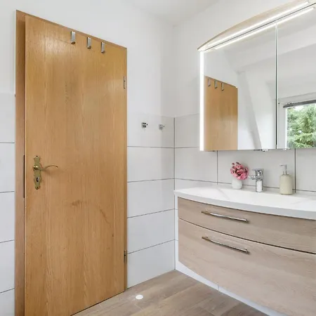 3 Apartment