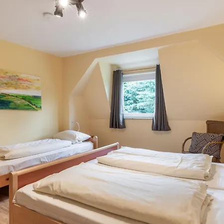 Apartment 3 *