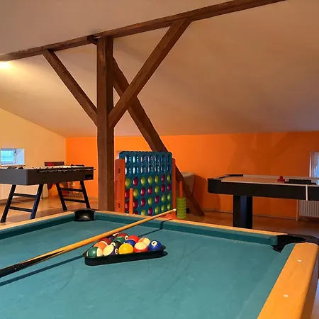 3 Apartment *
